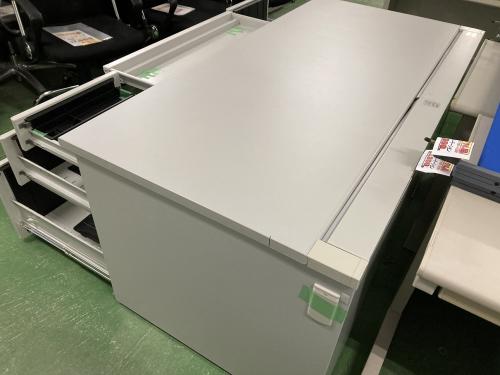 OA両袖机鍵付W1600
