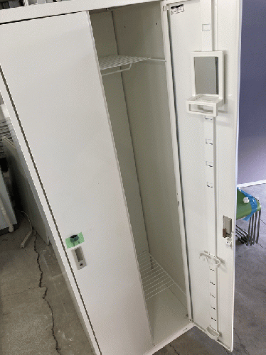 2人用ロッカー