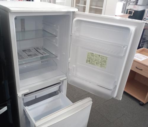 ノンフロン冷凍冷蔵庫137L