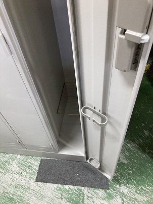 4人用ロッカー