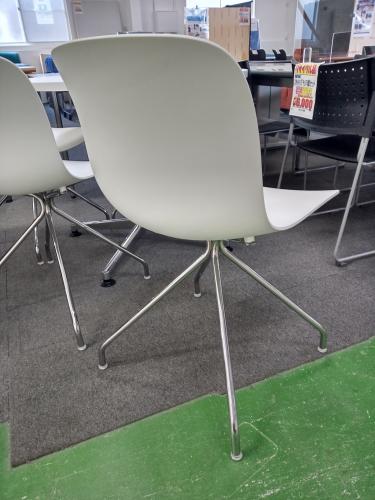 チェア・丸テーブルセット